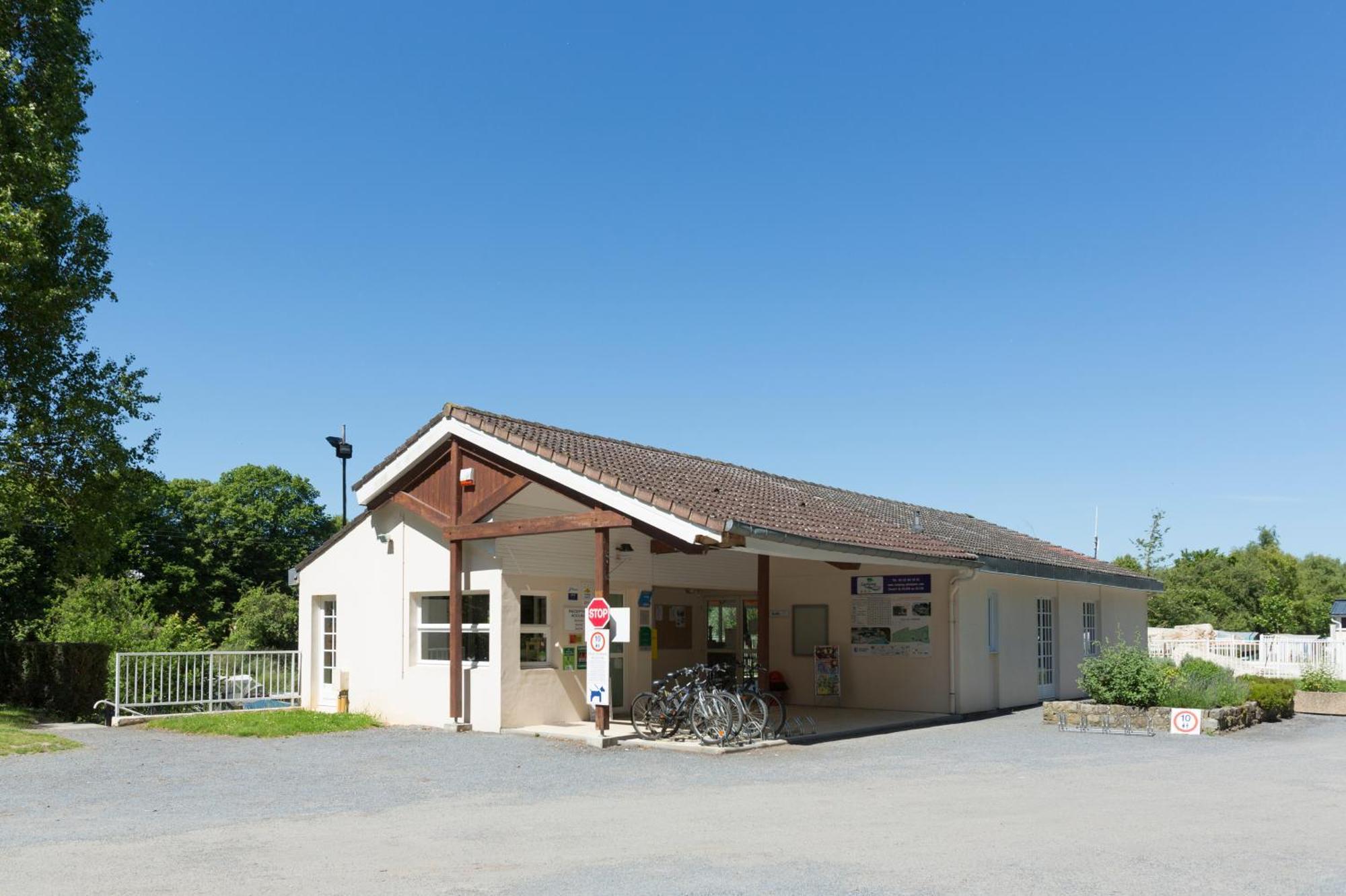 Camping Du Port De Plaisance Péronne Екстериор снимка